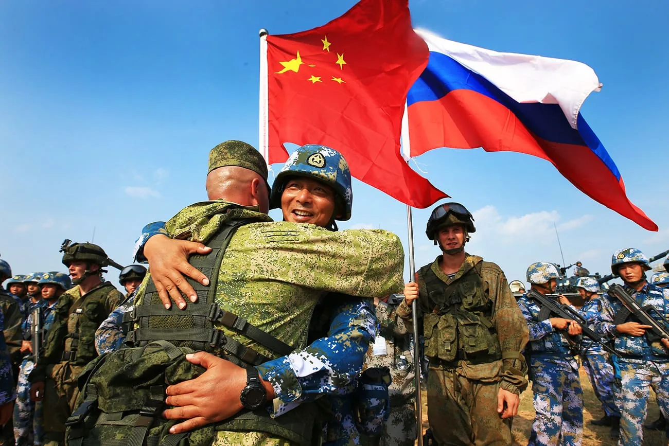 China se unirá a los ejercicios militares de Rusia