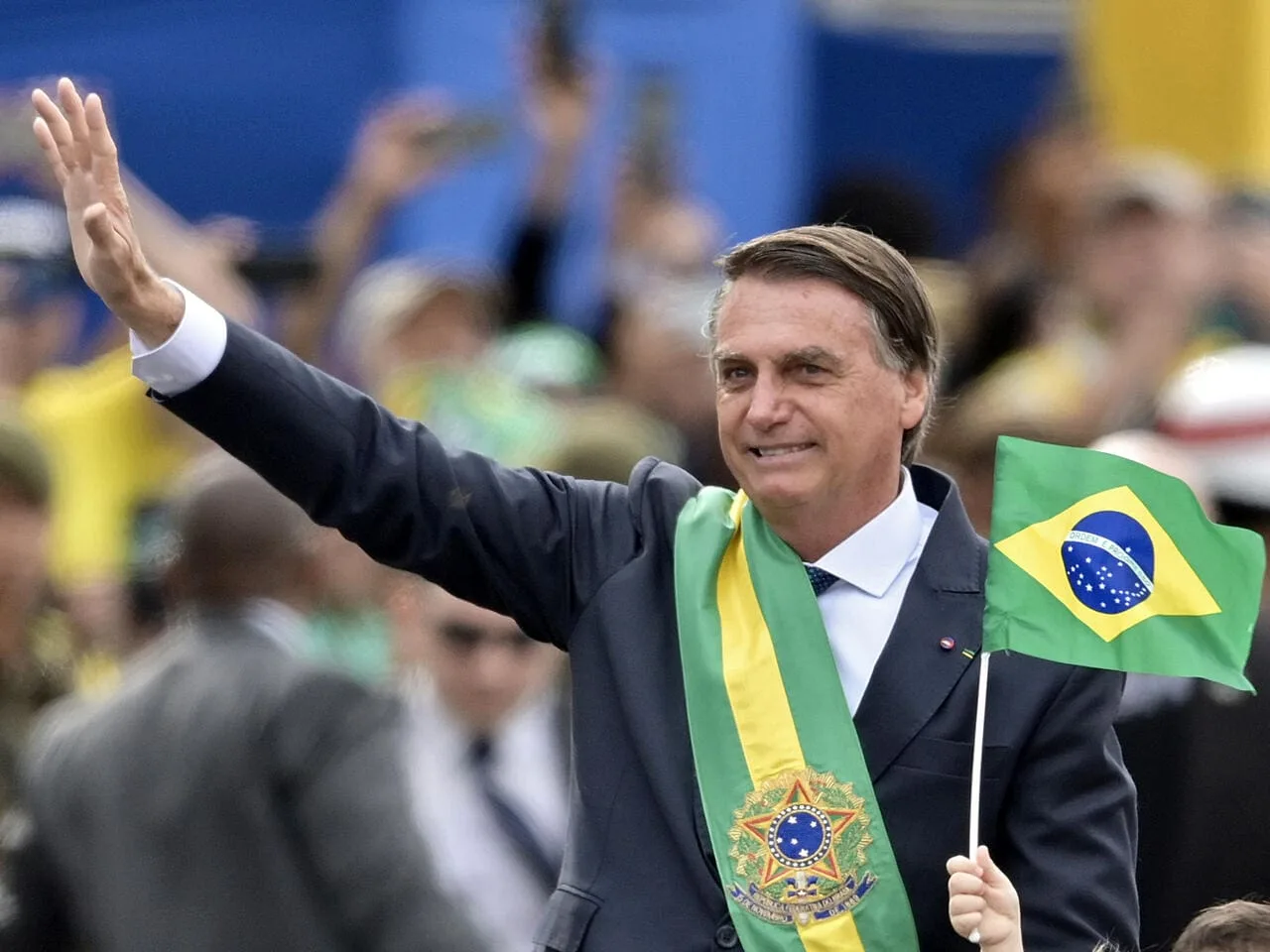 Bolsonaro afirma que ganará en la primera vuelta de las elecciones del domingo