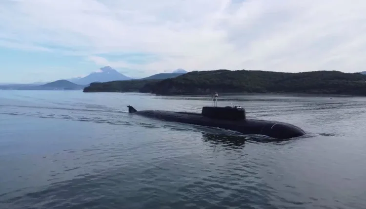 A still image from video, released by the Russian Defence Ministry, shows what it said to be a Russian nuclear-powered submarine sailing during the military drills Umka-2022 in the Chukchi Sea, in this still image taken from handout footage released September 16, 2022. Russian Defence Ministry/Handout via REUTERS.