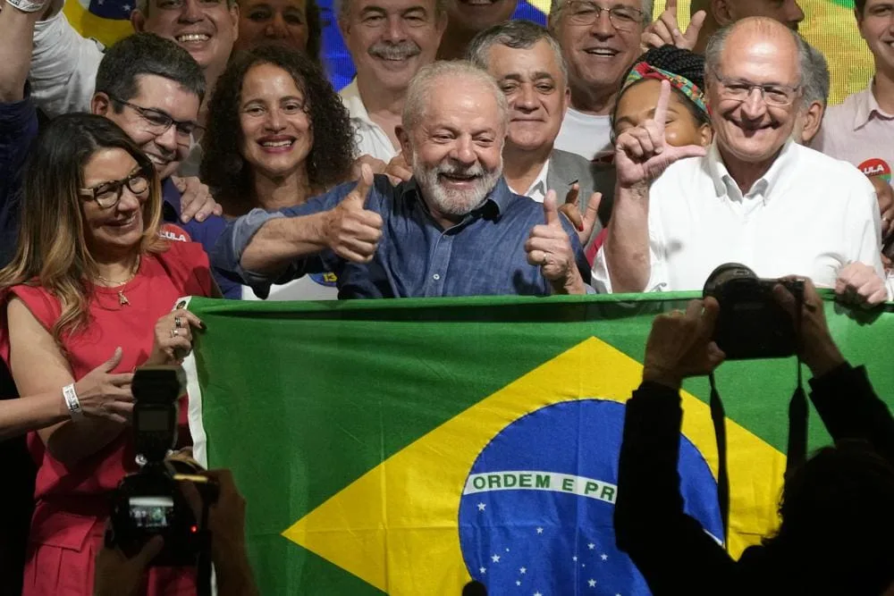 Brasil: Lula se convierte en nuevo presidente