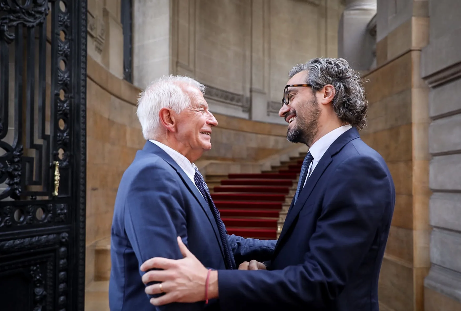 Josep Borrell y Santiago Cafiero dialogaron sobre el futuro de la relación entre Argentina y la Unión Europea