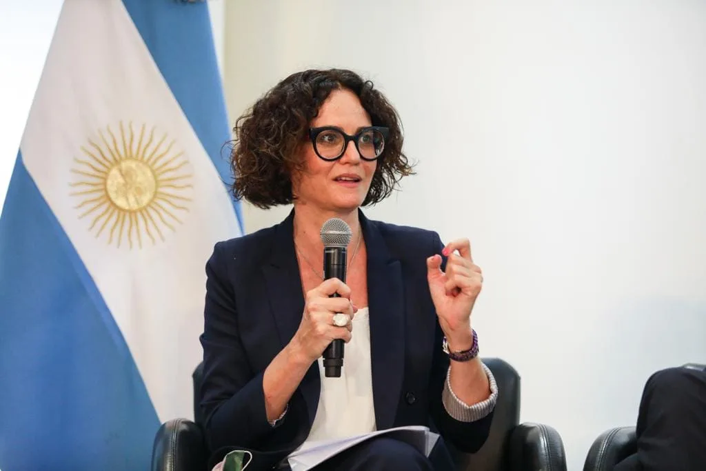 Encuentro entre Cecilia Todesca Bocco y representantes argentinas del G20 Empower