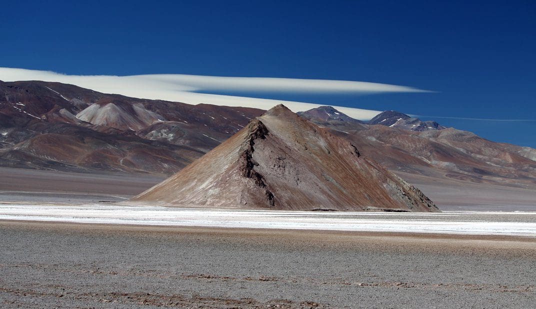 Fondo asiático en conjunto con el Grupo Errázuriz anuncian una inversión por US$ 600 millones en el Salar de Maricunga
