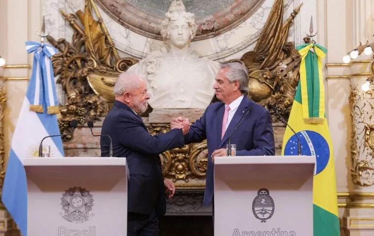 Lula da Silva promete apoyar el reclamo de Argentina sobre las Islas Malvinas