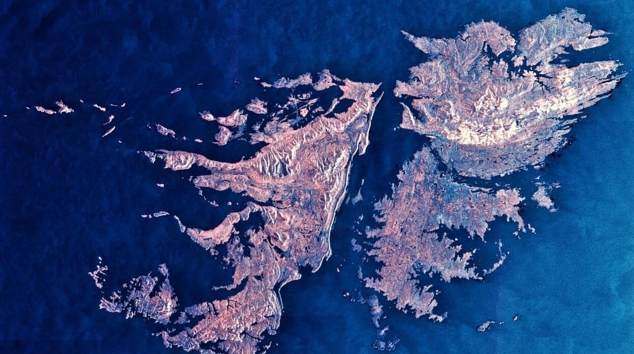 Polémica por el viaje de legisladores uruguayos a Malvinas