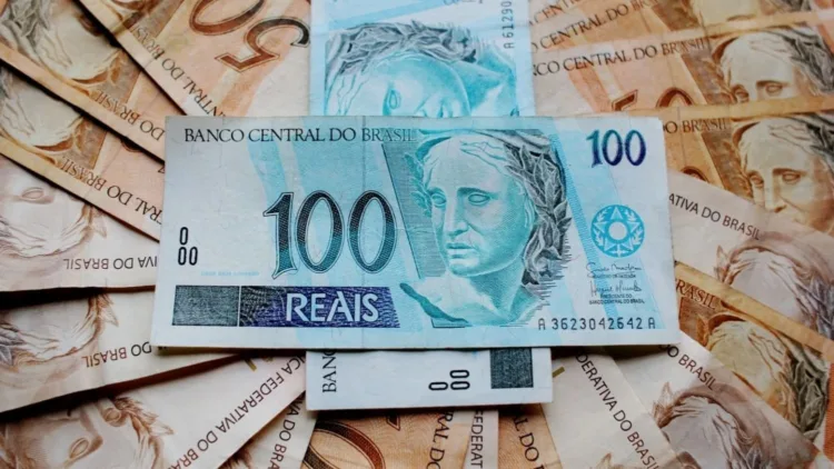 Con el objetivo de cumplir metas fiscales, el gobierno de Lula congela 15.000 millones de reales del presupuesto 2024