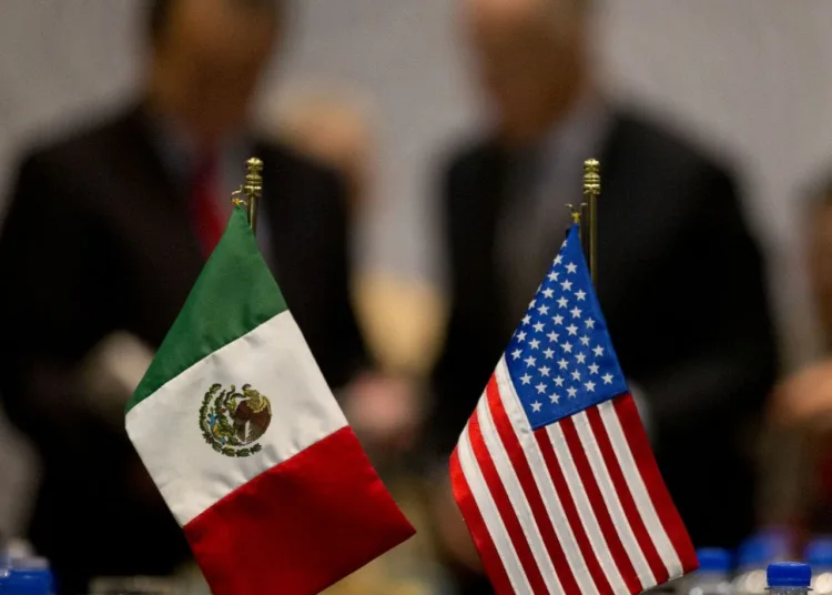 El préstamo más grande realizado por el Tesoro de Estados Unidos fue a México, en 1995, por USD 20 mil millones, e incluyó las ganancias de la petrolera estatal Pemex como garantía de repago / Crédito: Sputnik Mundo