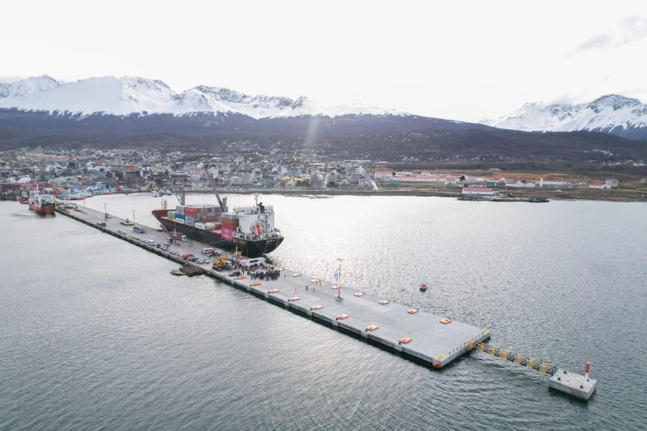 Se inauguró en Ushuaia la ampliación de la terminal portuaria
