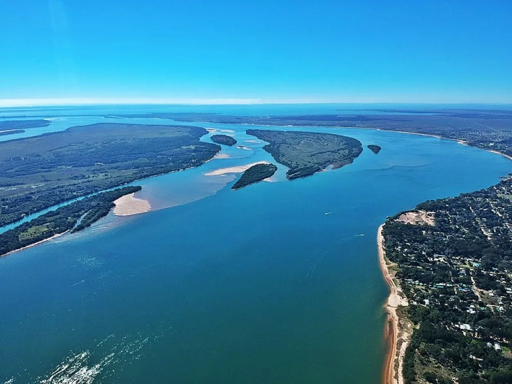 Tensiones entre Argentina y Paraguay por problemas en los limites fluviales