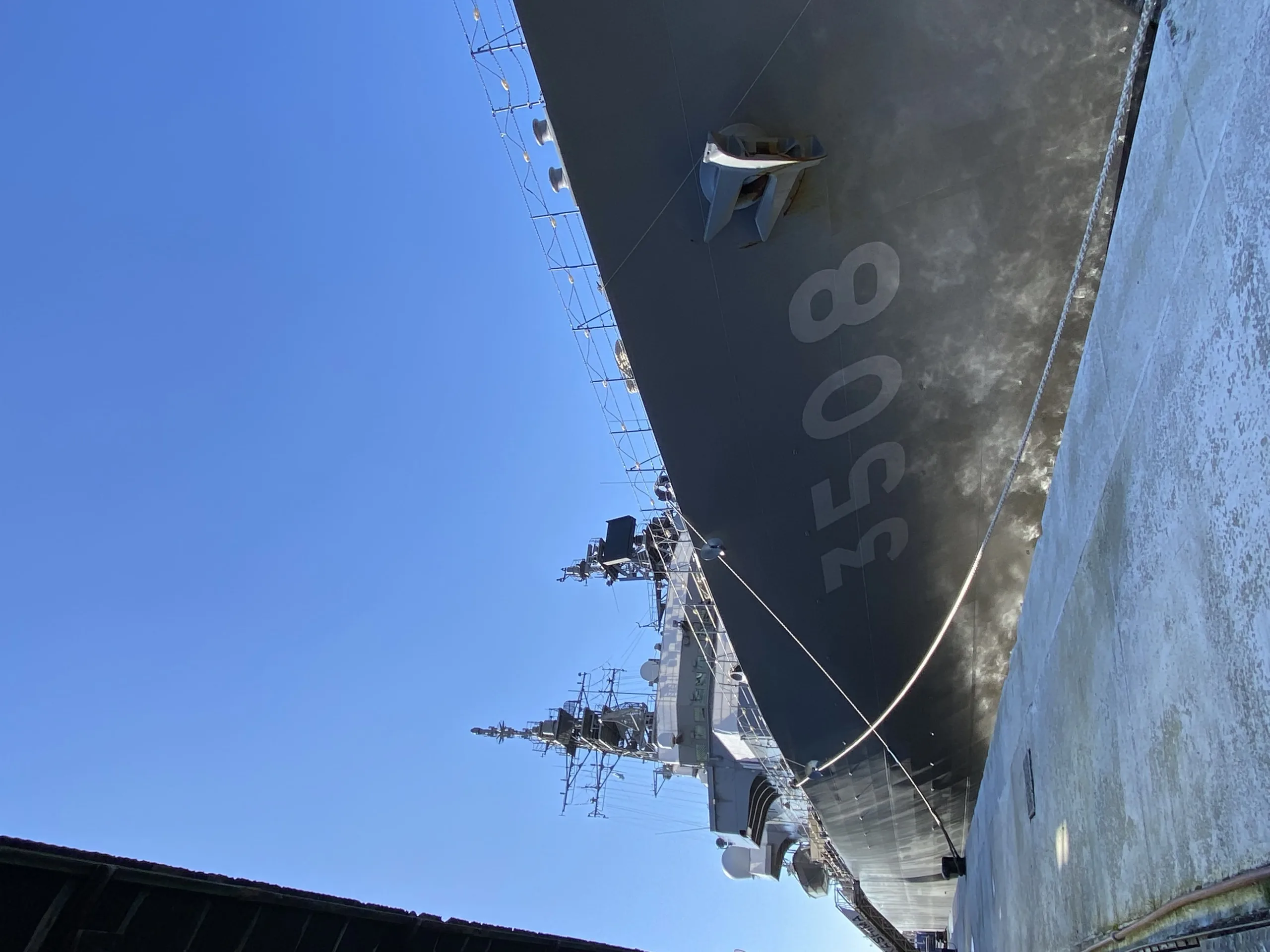 Escenario Mundial presente en el saludo de honor de los buques japoneses “Kashima” y “Hatakaze” en Buenos Aires