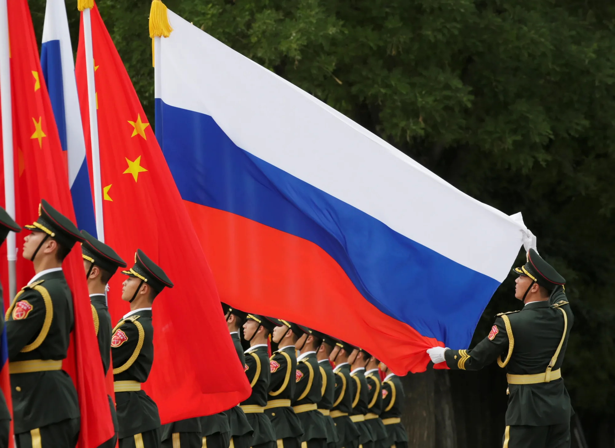 Banderas Rusia China