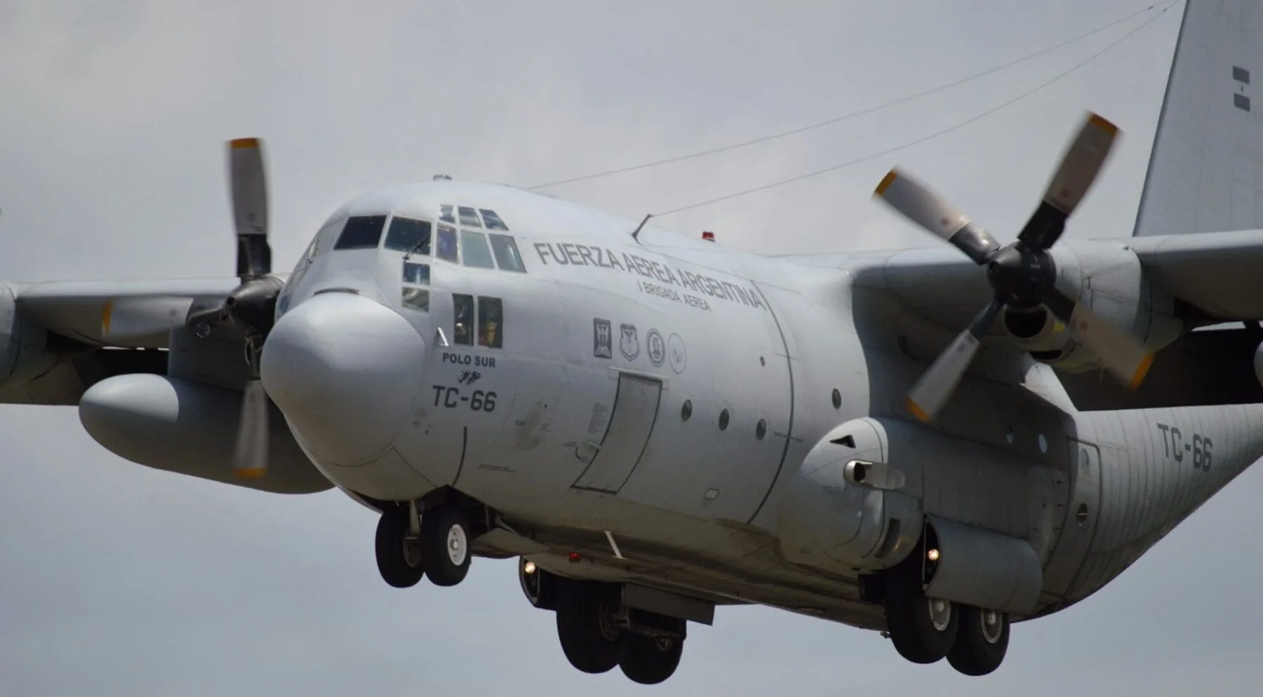 Se da inicio a la operación “Regreso Seguro” para repatriar argentinos en Israel