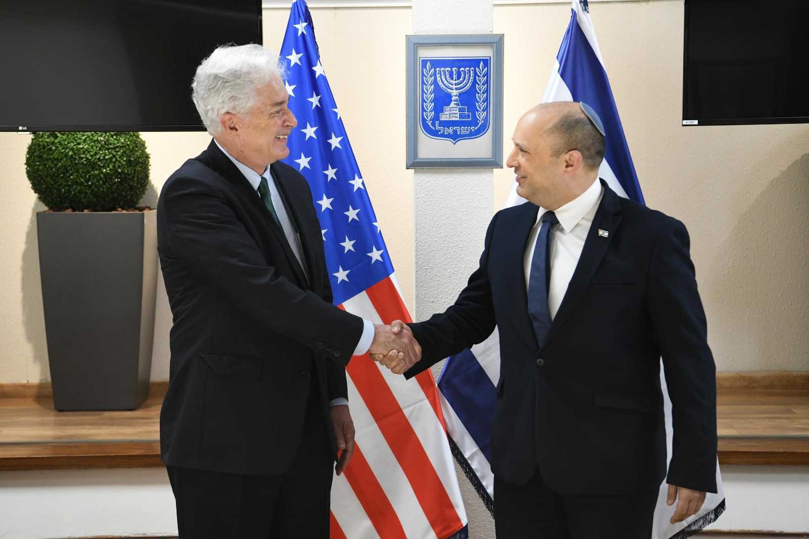 El Director de la CIA visita Medio Oriente en medio del conflicto entre Israel y Hamas