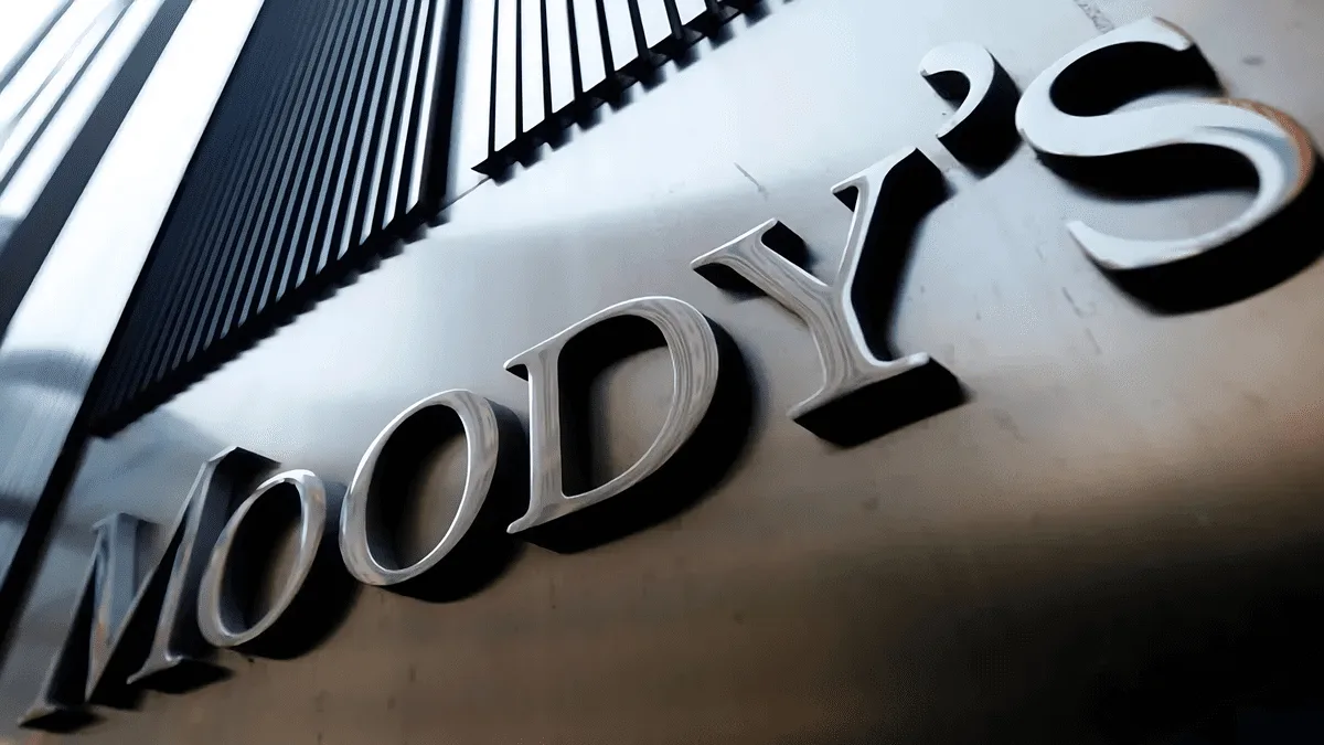 Moody’s advierte que el ajuste macroeconómico en Argentina es inevitable
