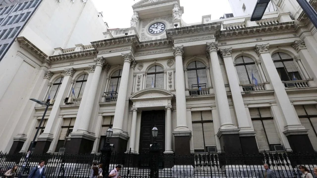 Argentina busca pagarle al FMI sin recurrir al swap con China