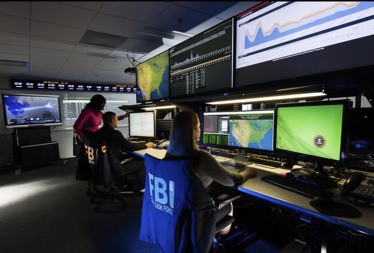 Cómo el FBI paralizó a un grupo de hackers chinos