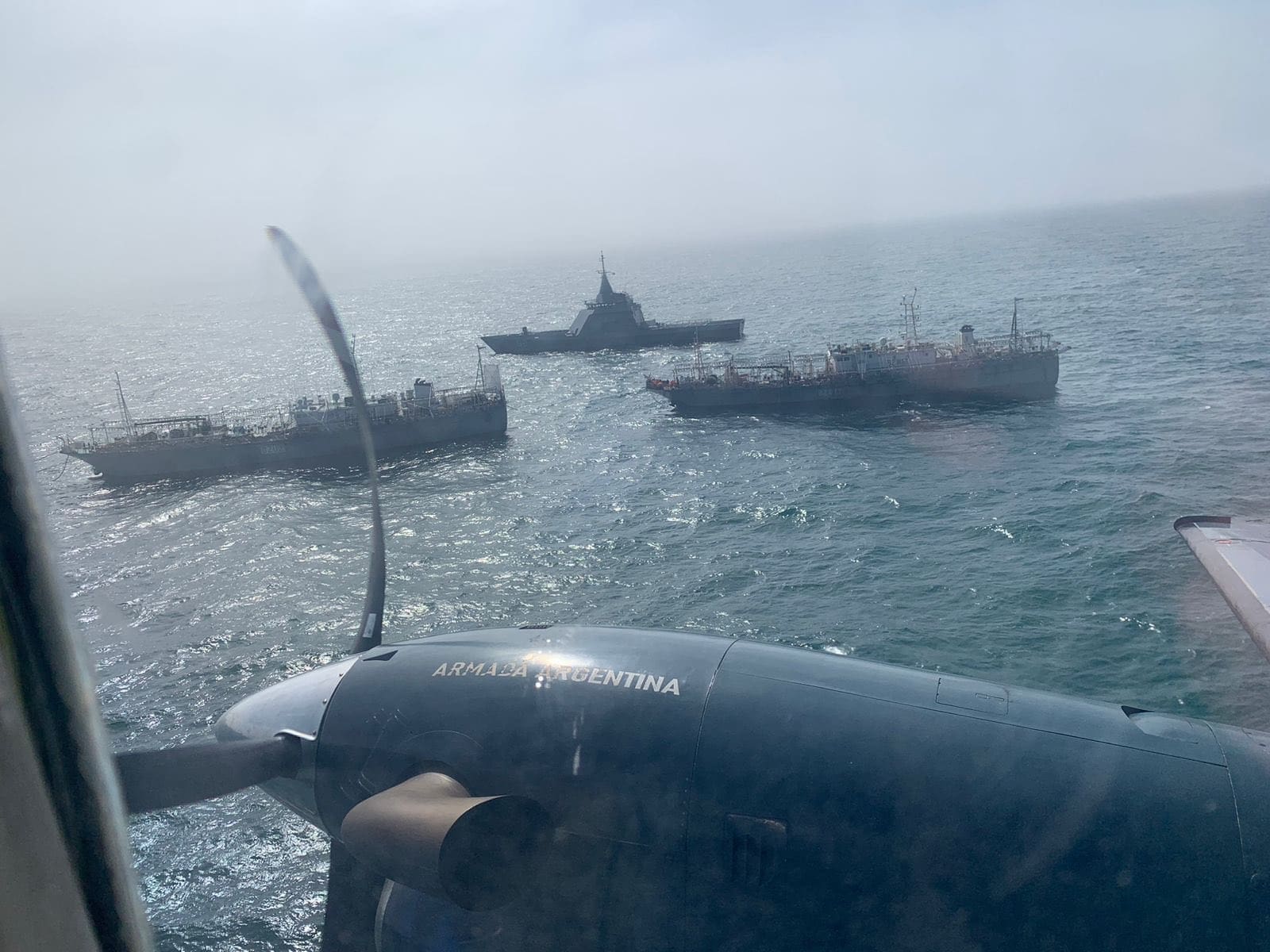 ¿Cuántos medios tiene la Argentina para patrullar su extenso litoral marítimo?