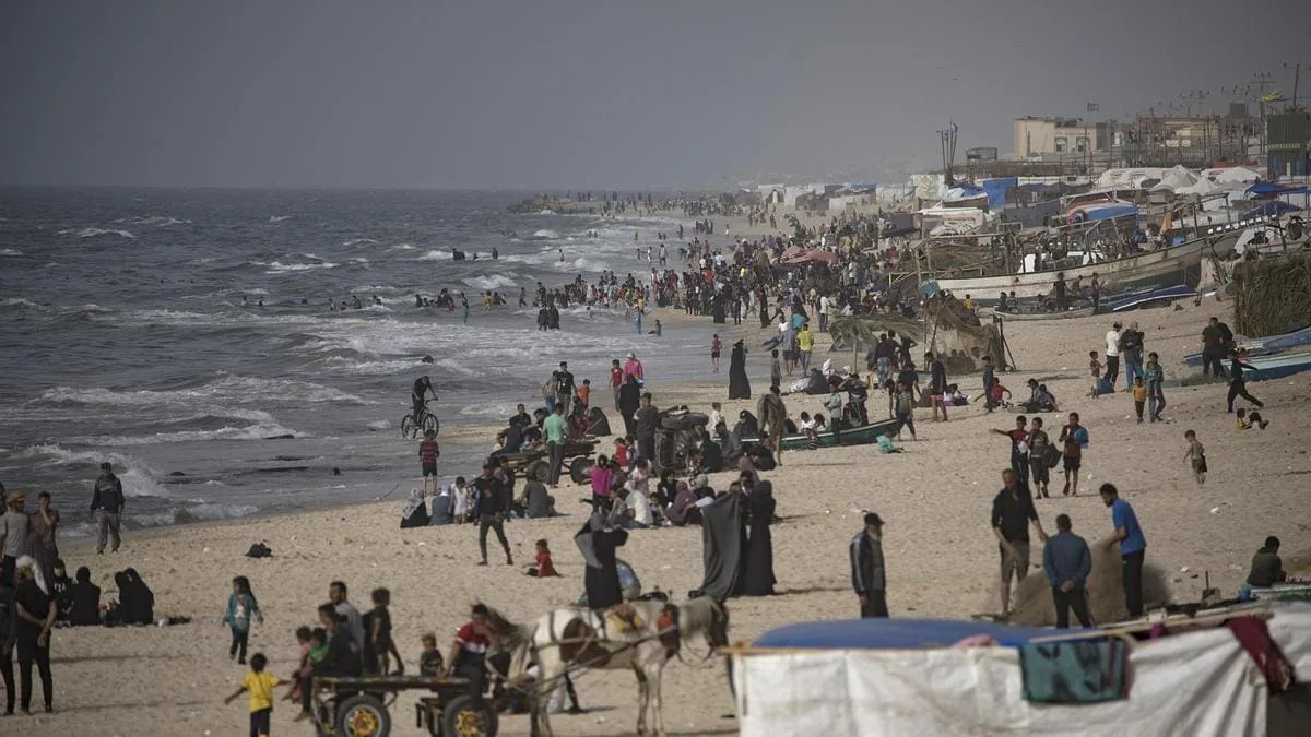 Fotos satelitales muestran el avance en la construcción del muelle flotante en Gaza por parte de la Armada de los Estados Unidos