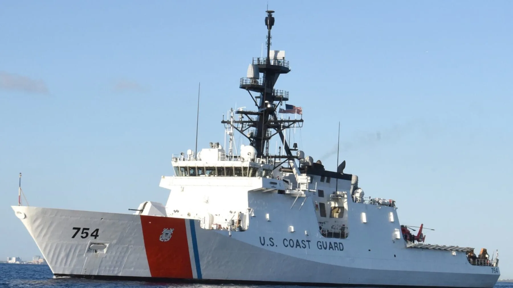 El USCG Cutter James de la Guardia Costera de EE.UU. visitará Uruguay para fortalecer cooperación contra pesca ilegal