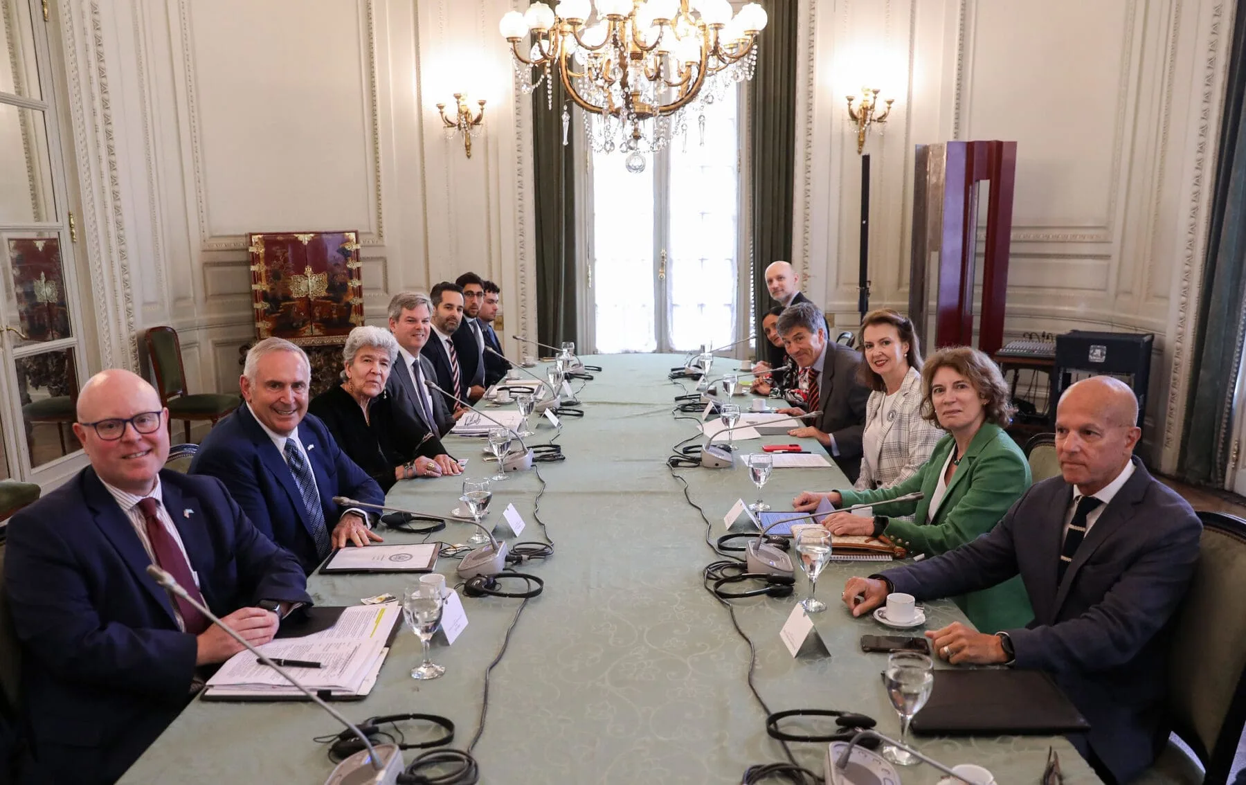 Cancillería argentina recibió a altos funcionarios de Estados Unidos