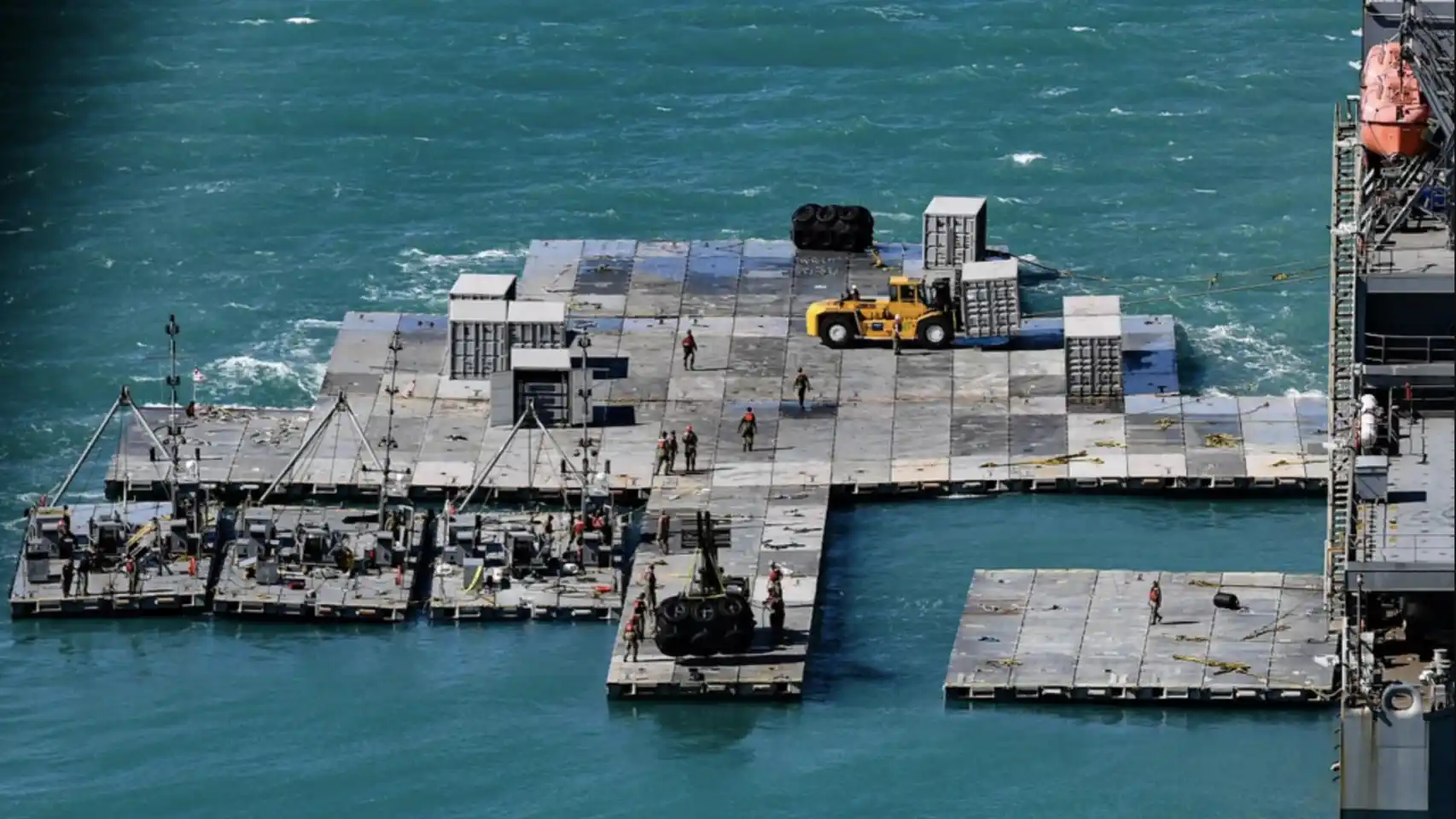 El Pentágono aseguró que la Marina de los Estados Unidos protegerá el puerto humanitario de Gaza