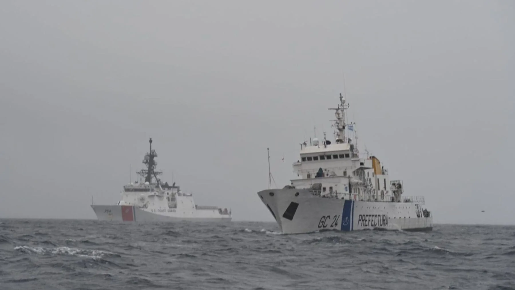 La Prefectura Naval Argentina llevó a cabo un entrenamiento conjunto con el USCG Cutter James