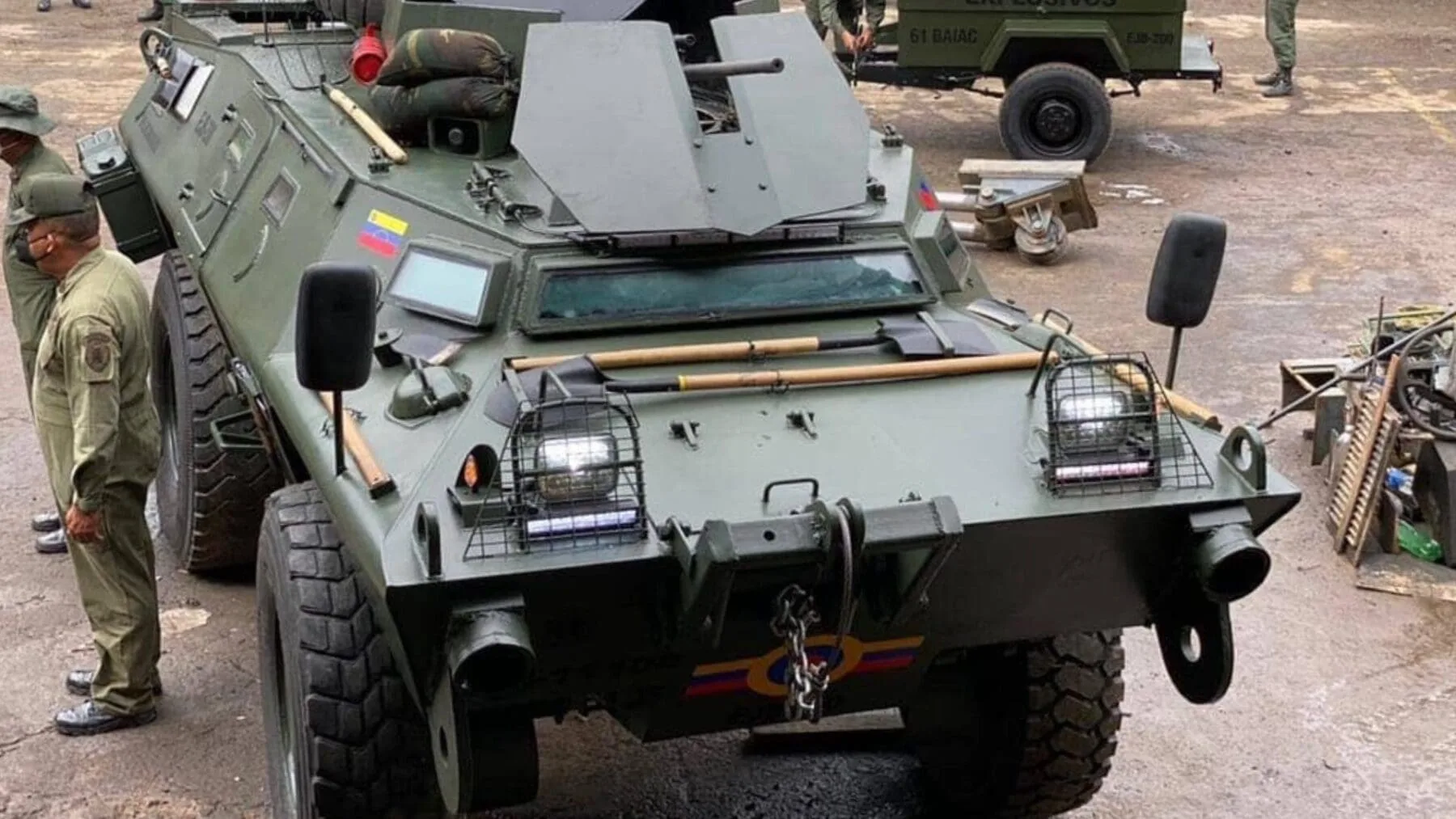 El Ejército Venezolano despliega unidades blindadas en la frontera con Guyana