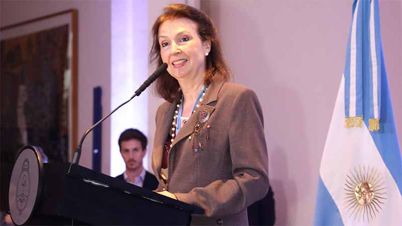 Diana Mondino explicará ante el Senado la política exterior del Gobierno argentino