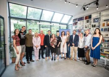 Photographer - Anastasia Mantach