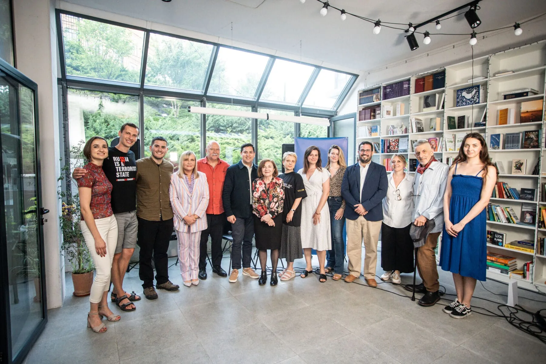 EM en Ucrania – Participación en el Conversatorio “Guerra y Traumas de la Memoria”, organizado por el espacio PEN