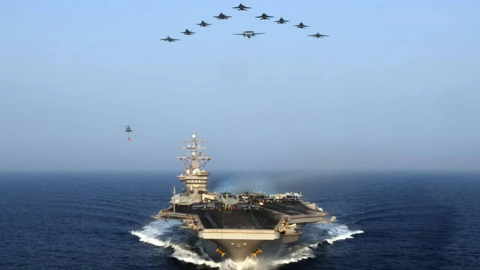 EE.UU amplía el despliegue del portaaviones USS Eisenhower tras la el aumento de los ataques en el Mar Rojo