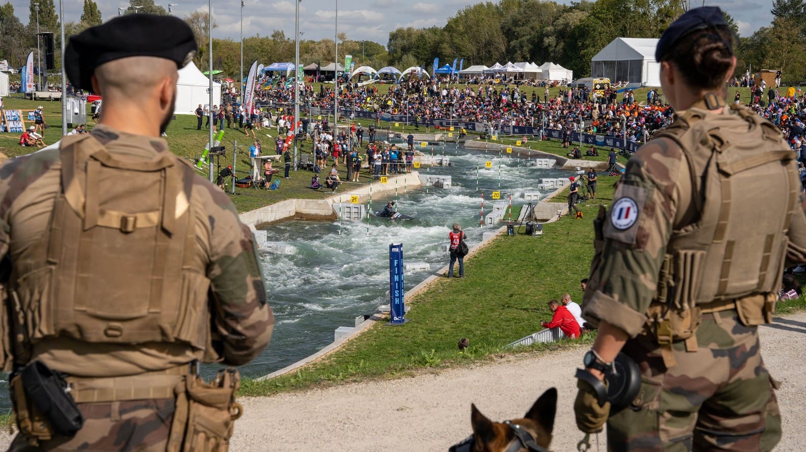 A una semana del inicio de los Juegos Olímpicos, las fuerzas de seguridad de París sufren un nuevo ataque