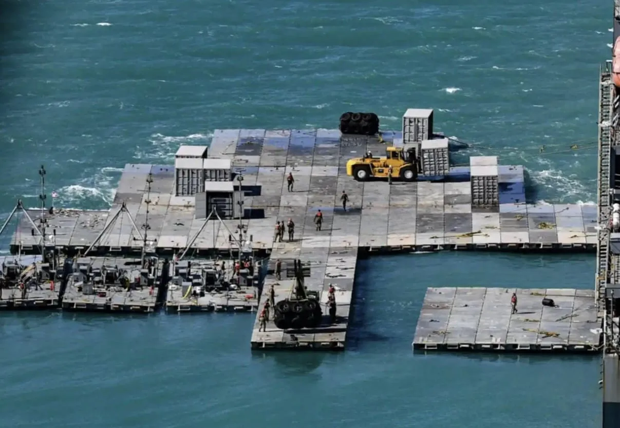 Las razones detrás del fracaso del muelle humanitario que Estados Unidos construyó en Gaza