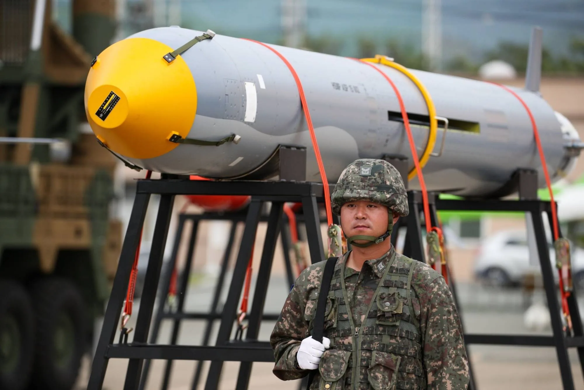 Una política de Corea del Sur pide que el país desarrolle armas nucleares frente a la amenaza norcoreana