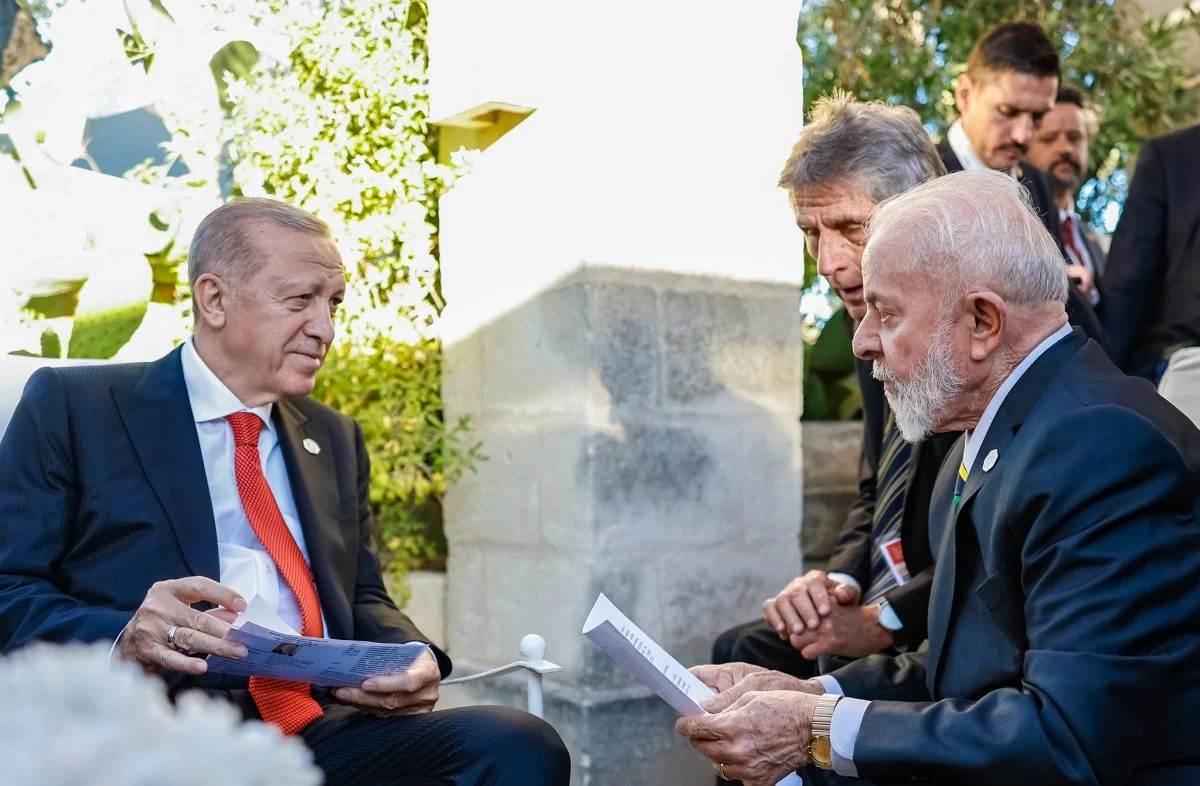 Turquía solicita unirse al BRICS en búsqueda de construir alianzas más allá de Occidente