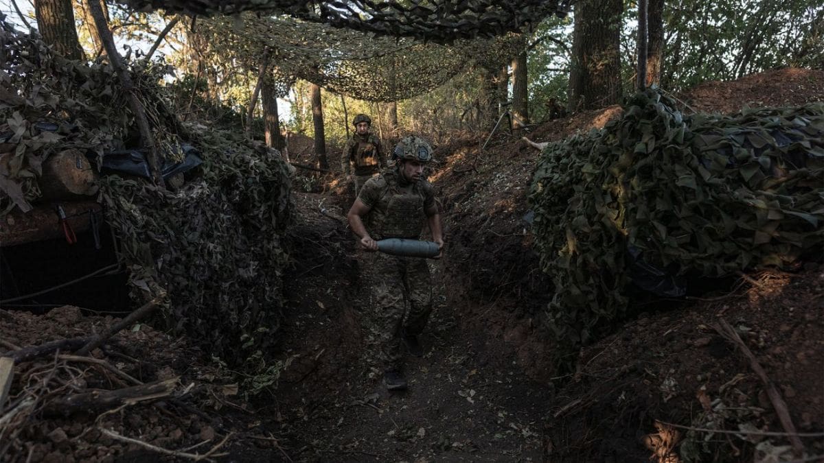 Advierten que las tropas ucranianas están al borde de quedar rodeadas en Pokrovsk mientras Rusia avanza en Donetsk