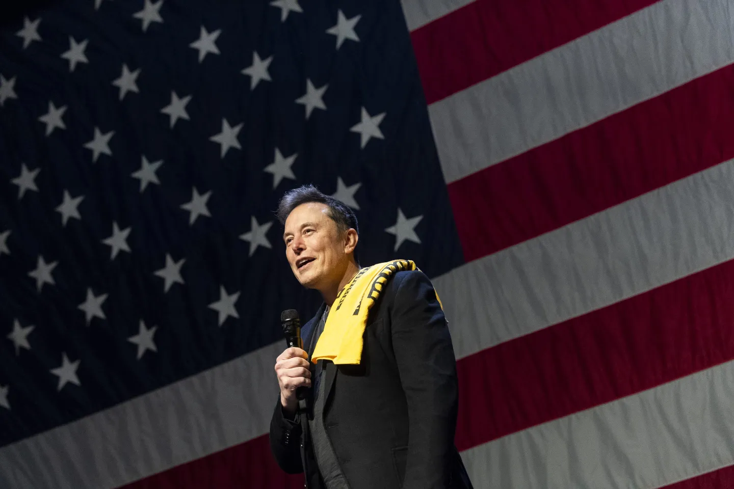 Acercamiento entre Elon Musk y Putin genera preocupación en el gobierno estadounidense