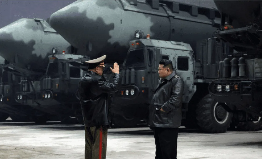 Kim Jong Un visitó una base de misiles balísticos intercontinentales