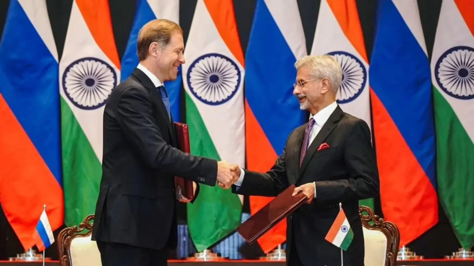 India busca alcanzar los 100 mil millones de dólares en comercio con Rusia antes de 2030