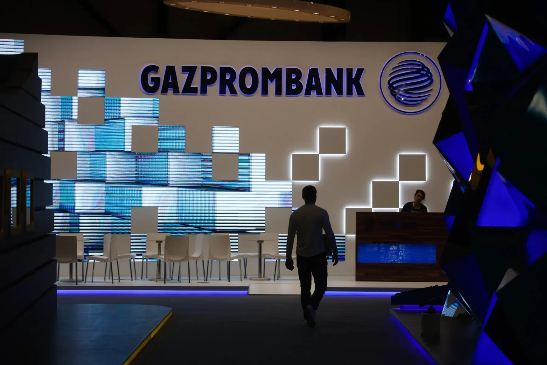 Estados Unidos incluye a Gazprombank en sanciones para debilitar a Rusia en la guerra de Ucrania