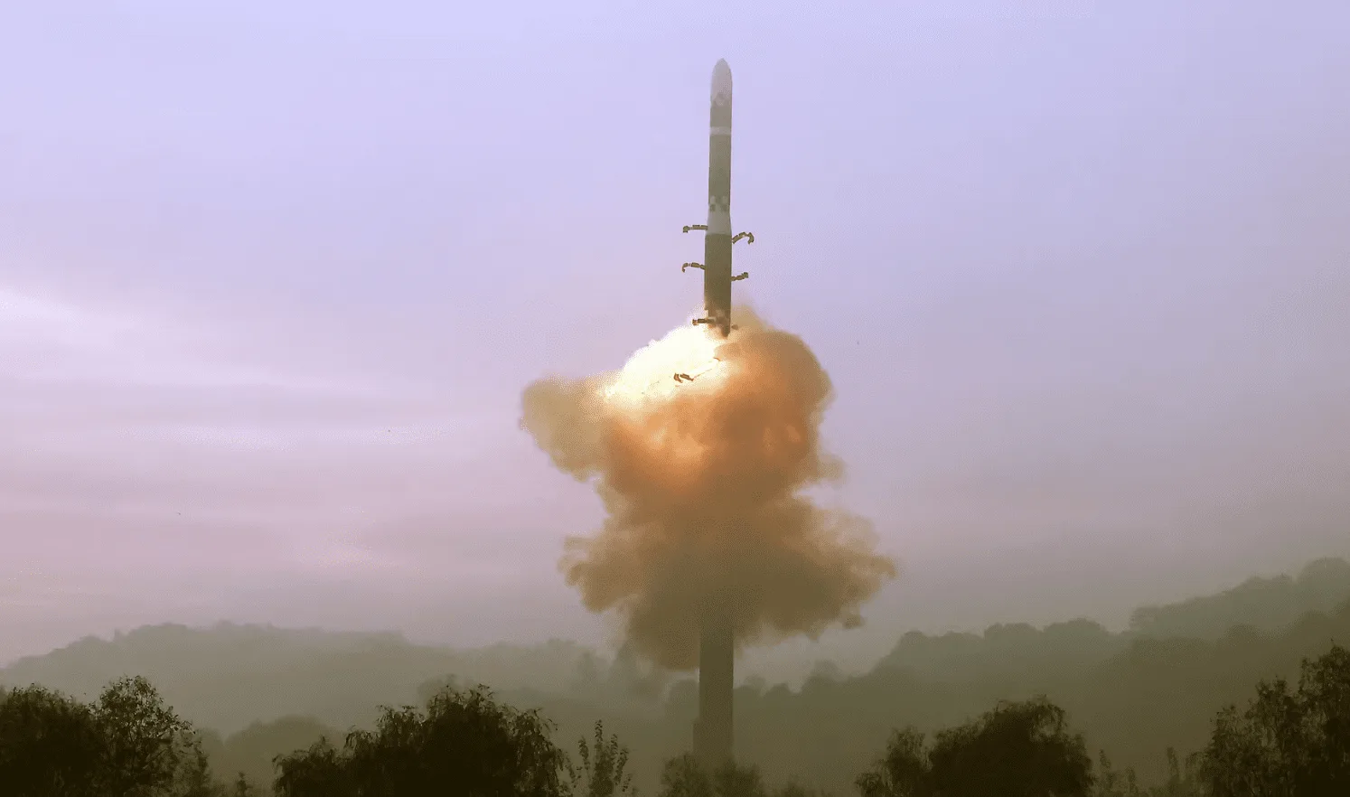 Corea del Norte afirma en la ONU que está avanzando en su programa de misiles y que realizará nuevos lanzamientos