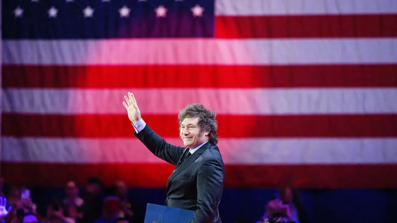 Javier Milei arriba a los Estados Unidos en vísperas de su reunirse con Donald Trump en la CPAC