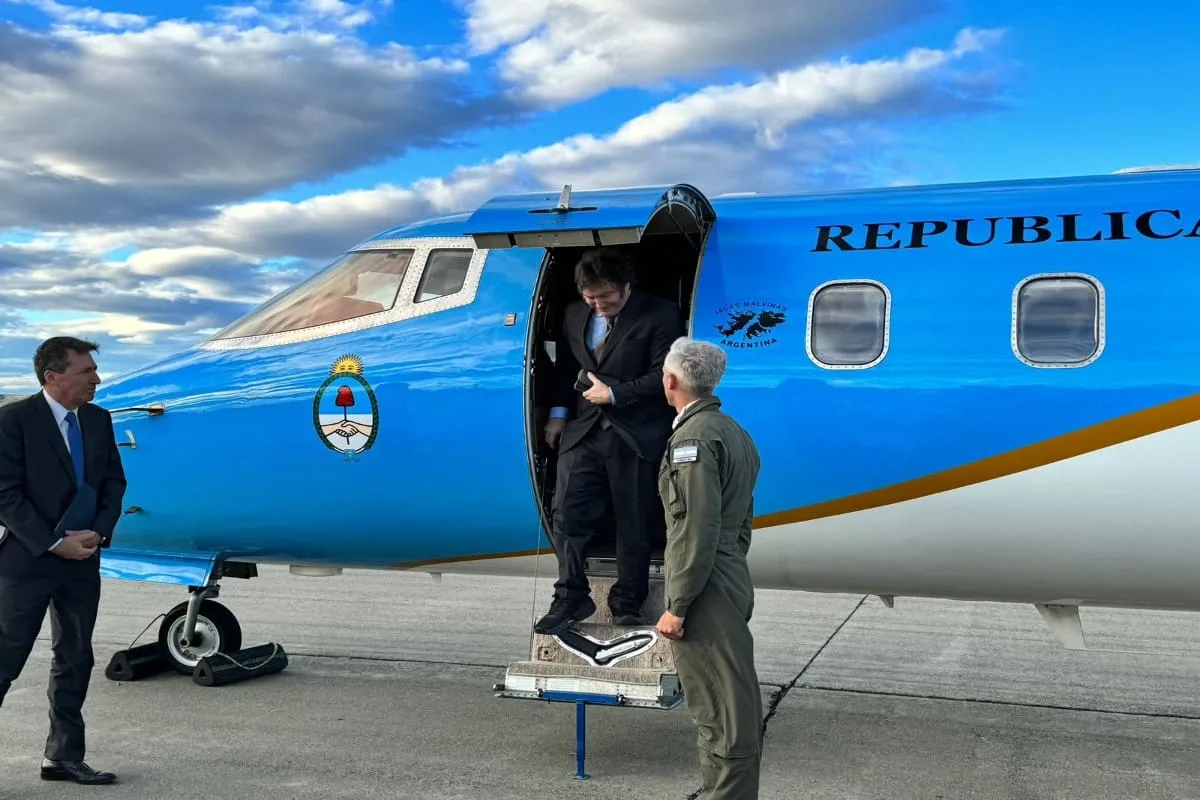 Informe N° 141 de la Jefatura de Gabinete – Francos responde acerca de las misiones oficiales de Milei al exterior