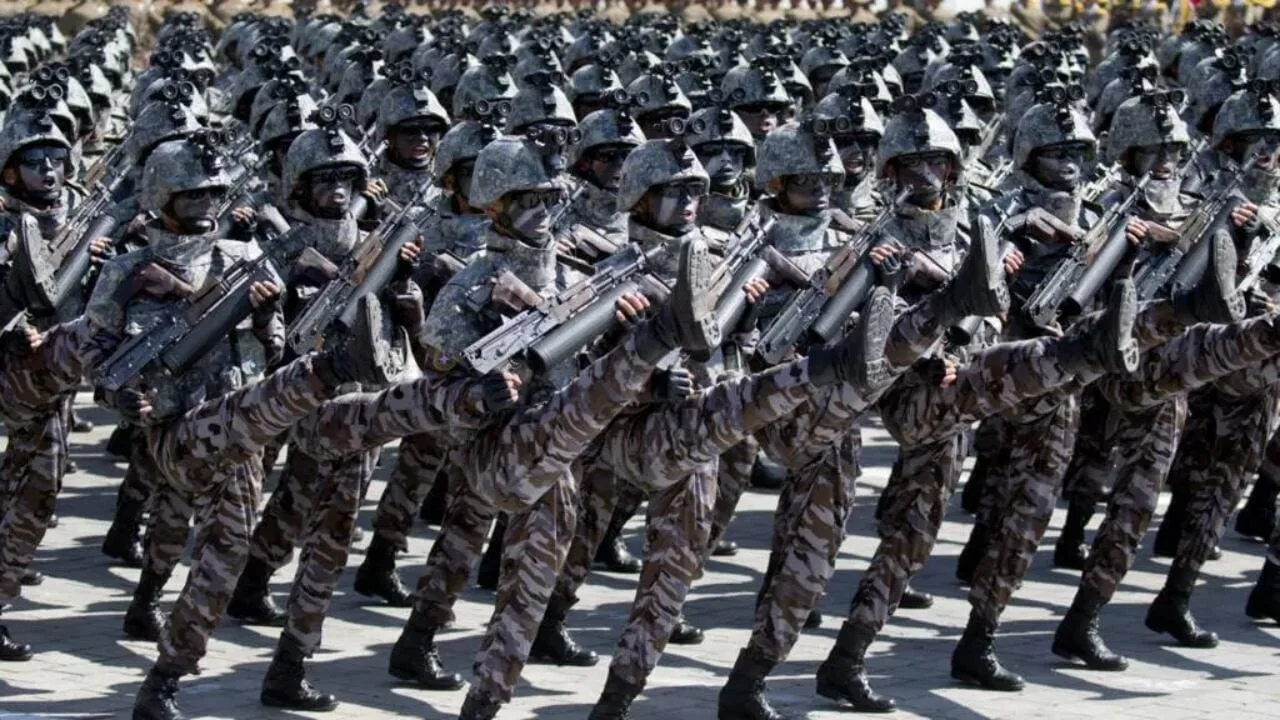 La inteligencia del Reino Unido expone a los soldados norcoreanos peleando para Rusia en Ucrania