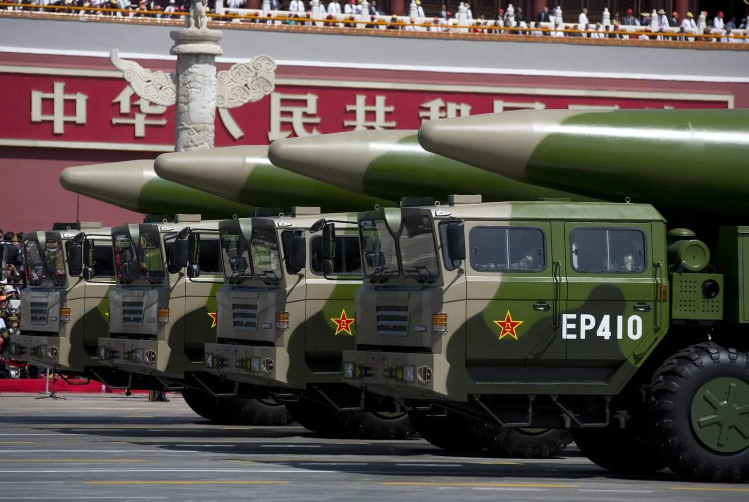 China aumenta su arsenal nuclear y estrecha lazos con Rusia, según informe del Pentágono