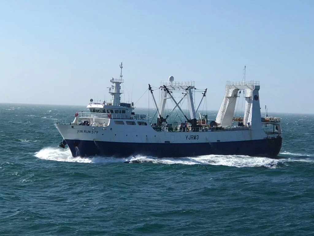 Pesquero extranjero interceptado por Prefectura Naval en aguas argentinas por pesca ilegal