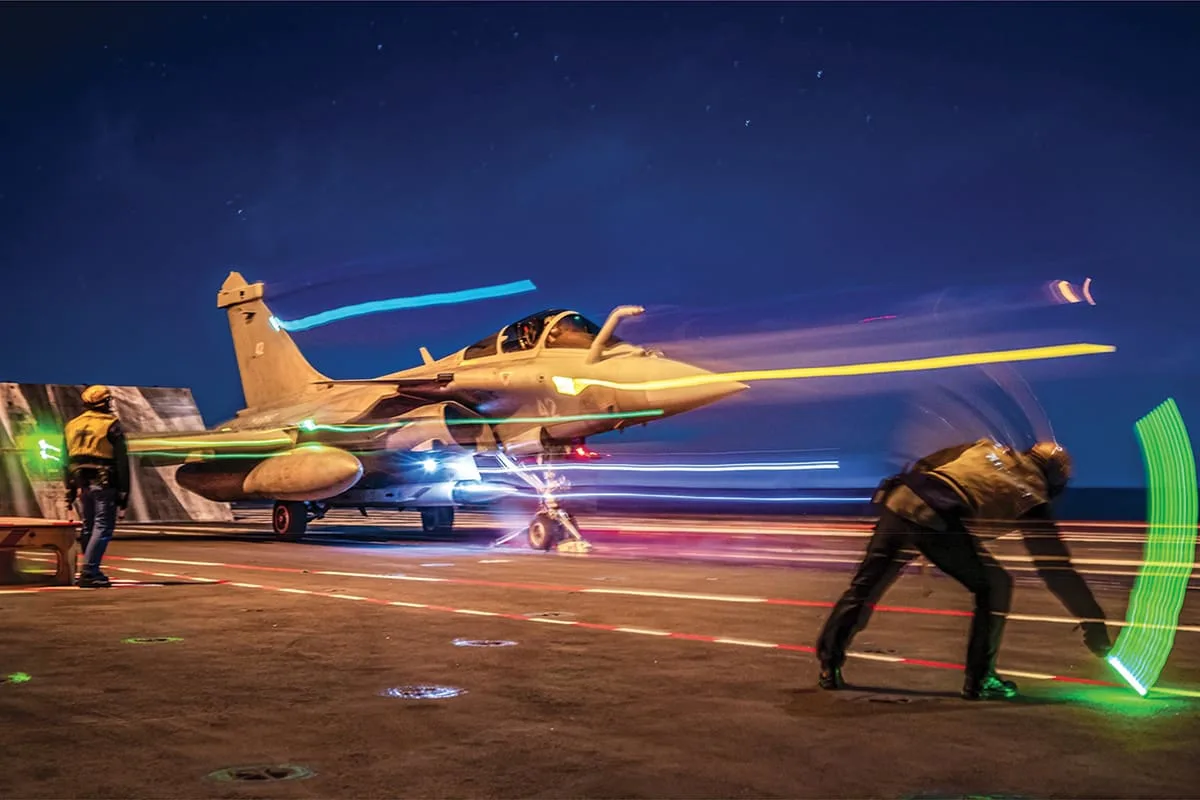 Francia impulsa un escudo nuclear europeo con el posible despliegue de aviones Rafale ante la incertidumbre de EE.UU. con respecto a su apoyo a Ucrania