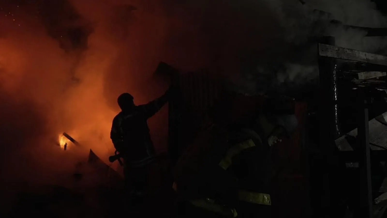 Rusia lanza el mayor ataque con drones a Ucrania en la antesala del tercer aniversario del inicio de la guerra