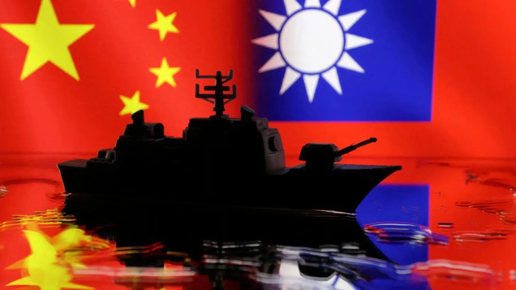 Aumenta la tensión en Asia tras el rechazo de China a los buques militares que navegaron por el Estrecho de Taiwán