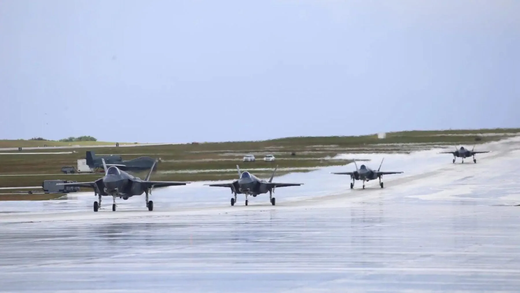 En medio de tensiones regionales, las Fuerzas Aéreas de EE.UU., Japón y Australia realizaron ejercicios en la isla de Guam